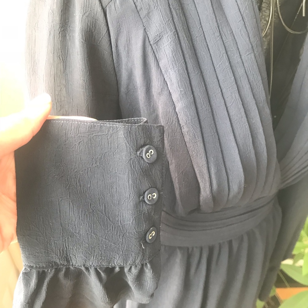 Keyhole Dress - Picture 7 of 8